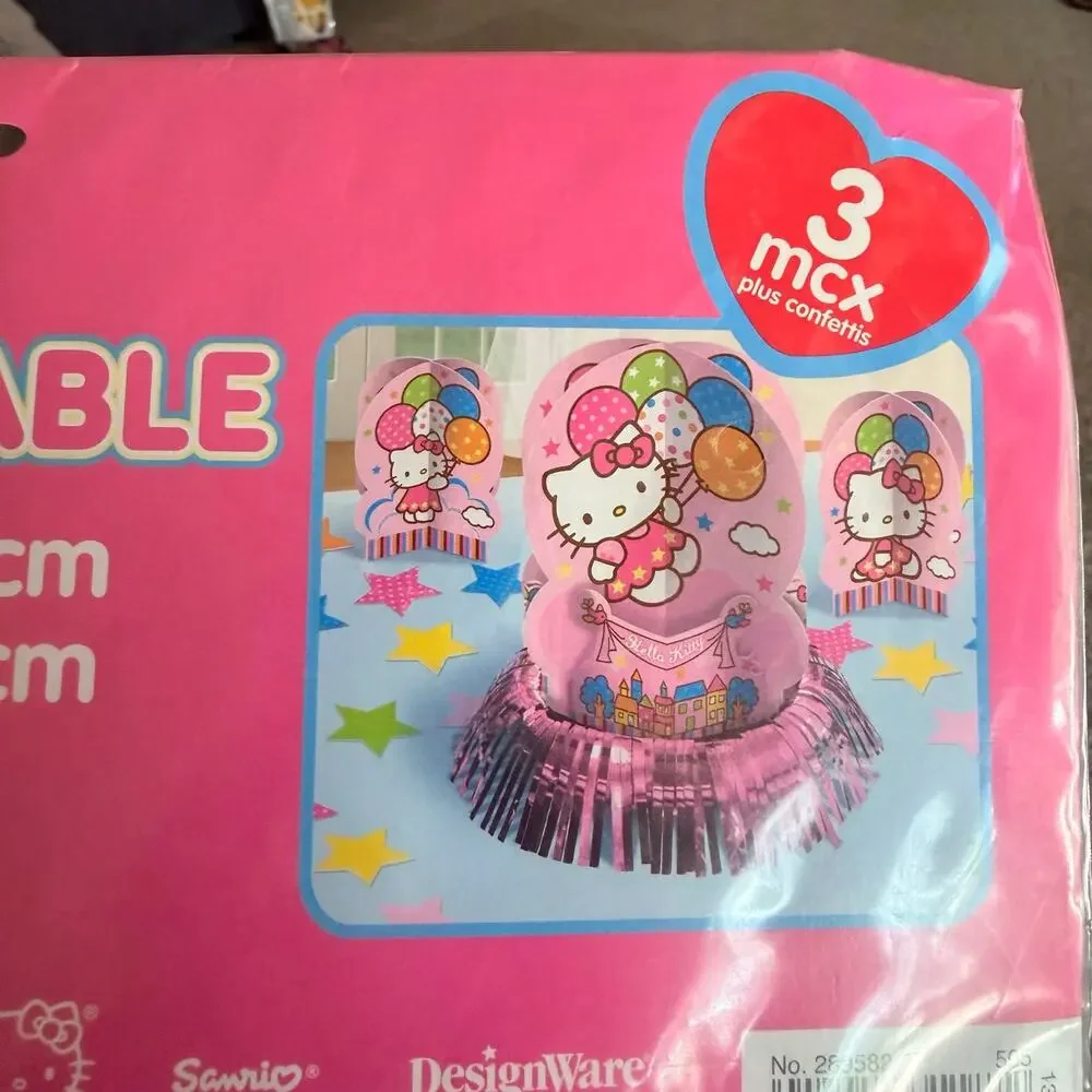 Hello Kitty Table Decorating Set 3 Pieces New Party Kids Girls